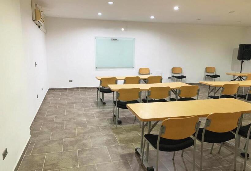 Szálloda Don David Sabana