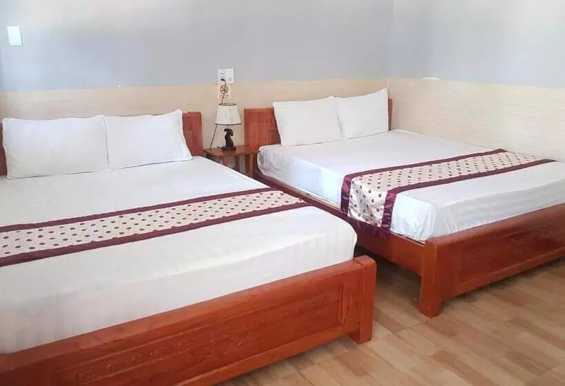 هتل Khách Sạn ánh đông