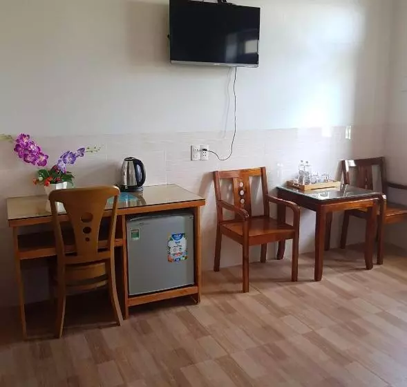 هتل Khách Sạn ánh đông