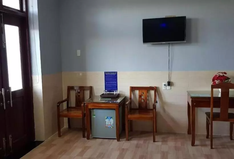 هتل Khách Sạn ánh đông