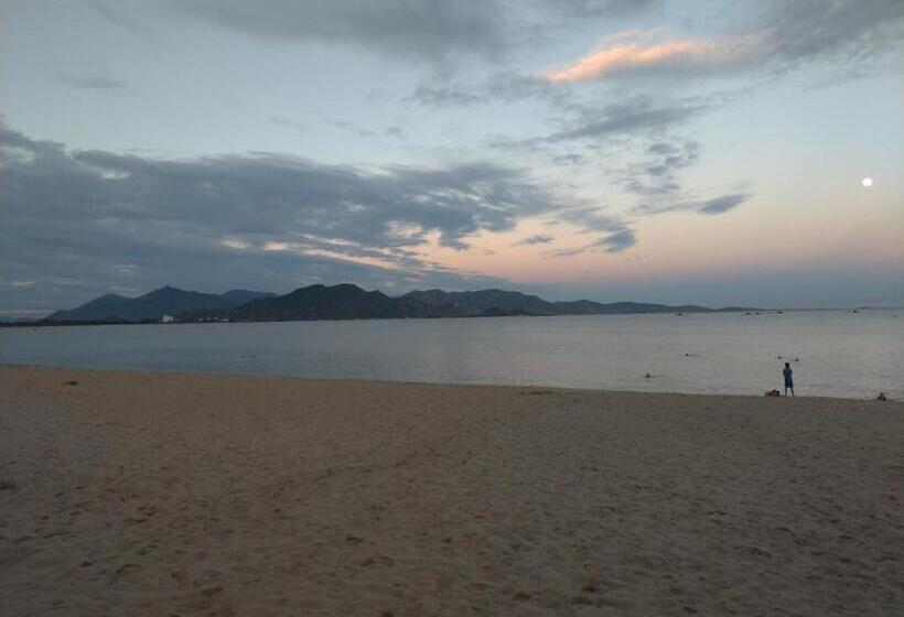 هتل Khách Sạn ánh đông