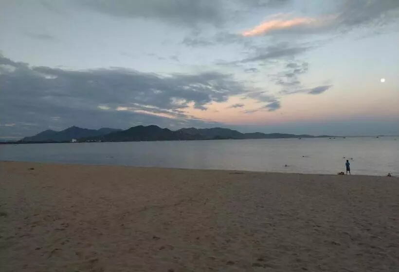 هتل Khách Sạn ánh đông