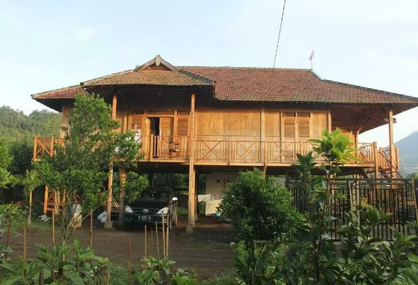 پانسیون Rumah Kayu Sumberrejo
