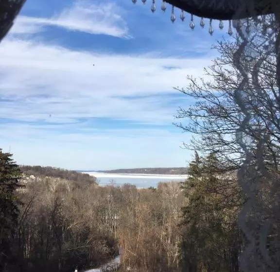 Renwick Clifton House B&b