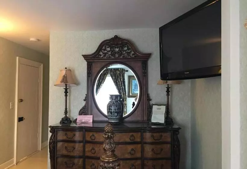 Renwick Clifton House B&b