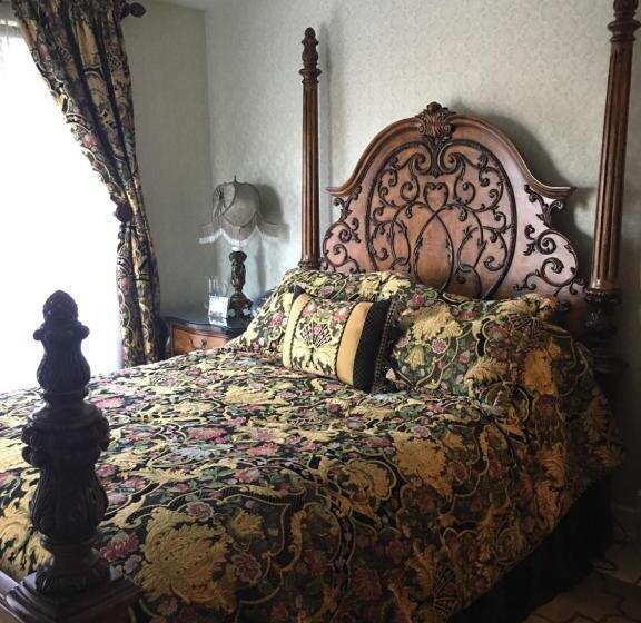 Renwick Clifton House B&b