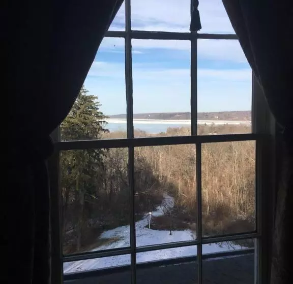 Renwick Clifton House B&b