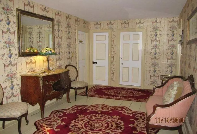 Renwick Clifton House B&b