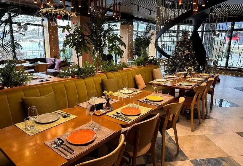 ホテル Ribas Karpaty