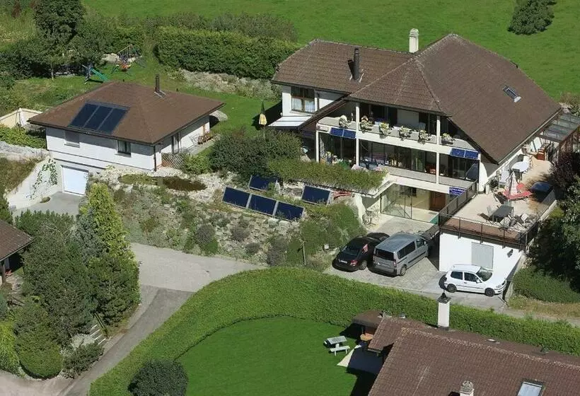 Aamiaismajoitus (B&B) Bnb Villa Moncalme