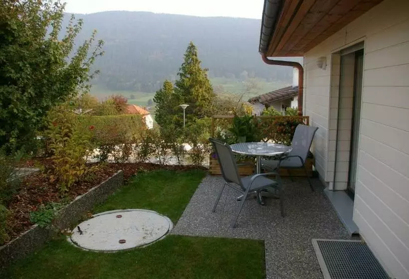 Aamiaismajoitus (B&B) Bnb Villa Moncalme