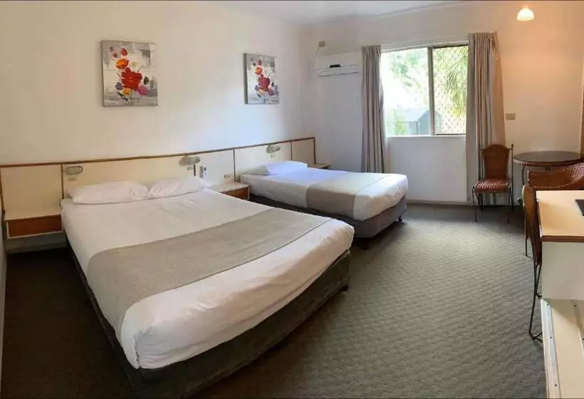 Motelli Country Comfort Gin Gin Wild Scotsman Motor Inn Qld