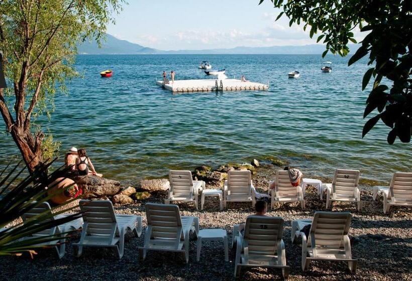 تختخواب و صبحانه Apartments Villa Saray