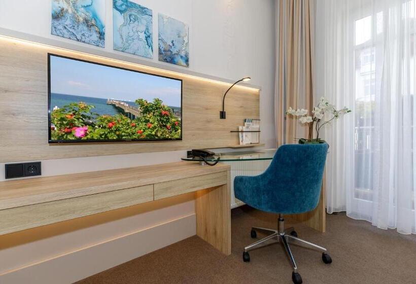 Отель Am Strand