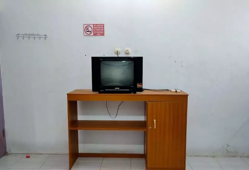 Hotelli Keluarga Mekar Jaya Syariah Near Uns Solo