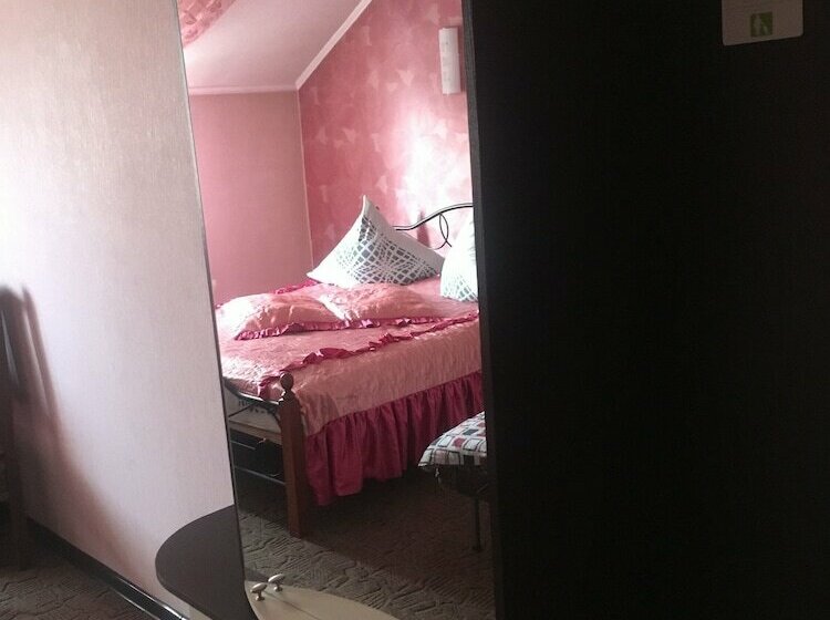 فندق Tyrol Haysyn