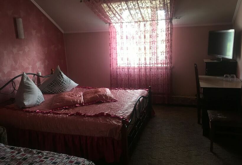 فندق Tyrol Haysyn