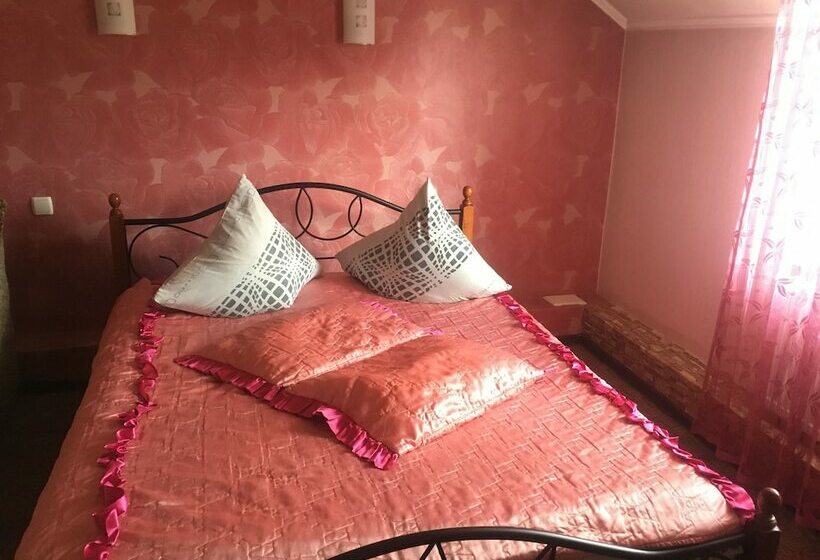 فندق Tyrol Haysyn