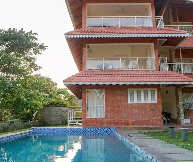 Hotelli Willow Heights