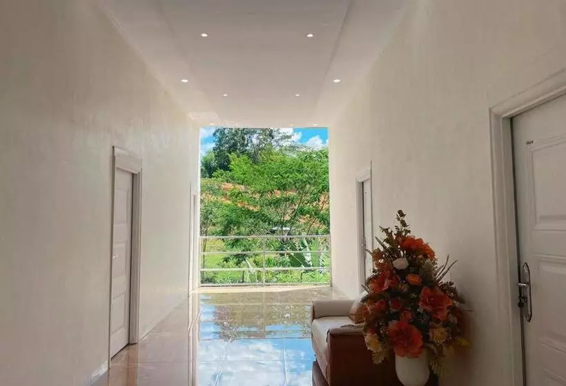 ホテル Wisma Maestro Toraja Mitra Reddoorz