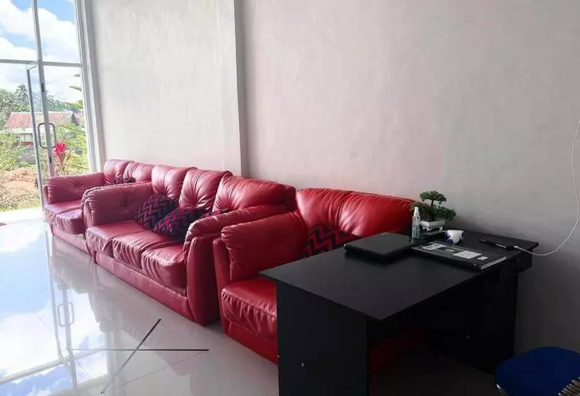 ホテル Wisma Maestro Toraja Mitra Reddoorz