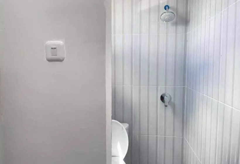 ホテル Wisma Maestro Toraja Mitra Reddoorz