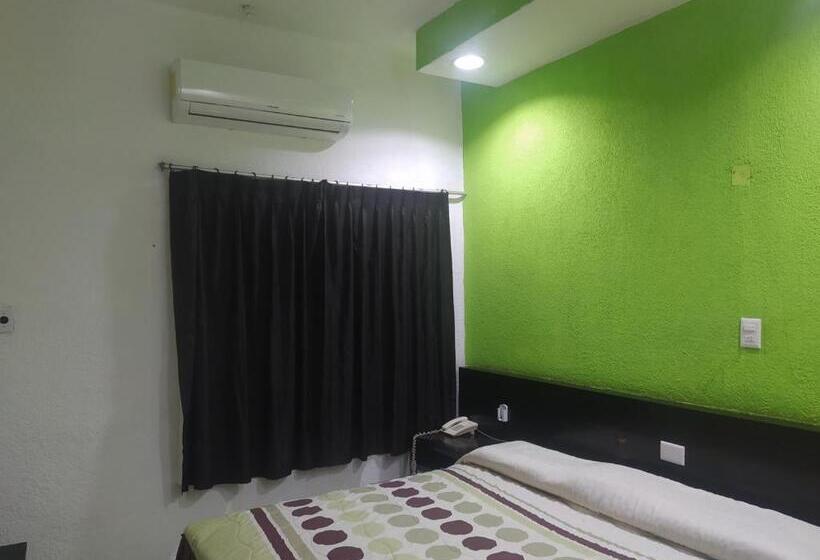 בית מלון כפרי Y Restaurante Ritz De Tabasco