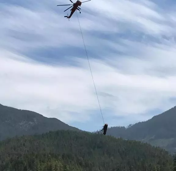 Motelli Island West Resort