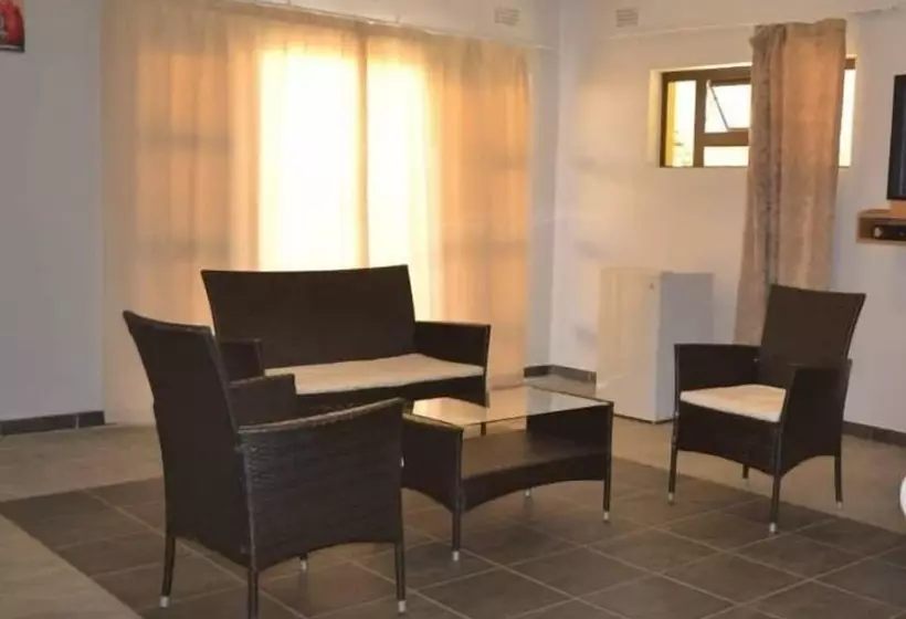 پانسیون Eastern Highlands Retreat