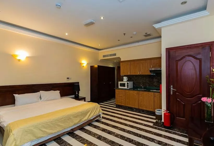 Royal Mirage Hotel And Apartments