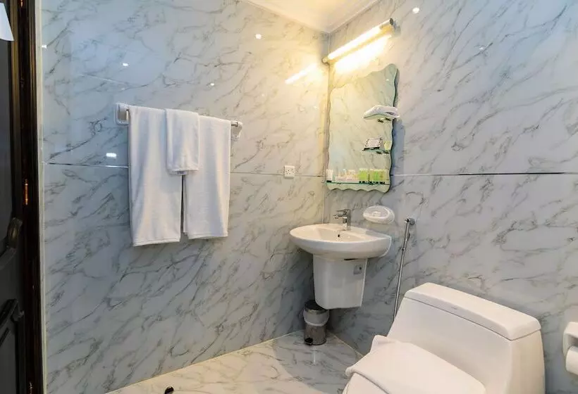 Royal Mirage Hotel And Apartments