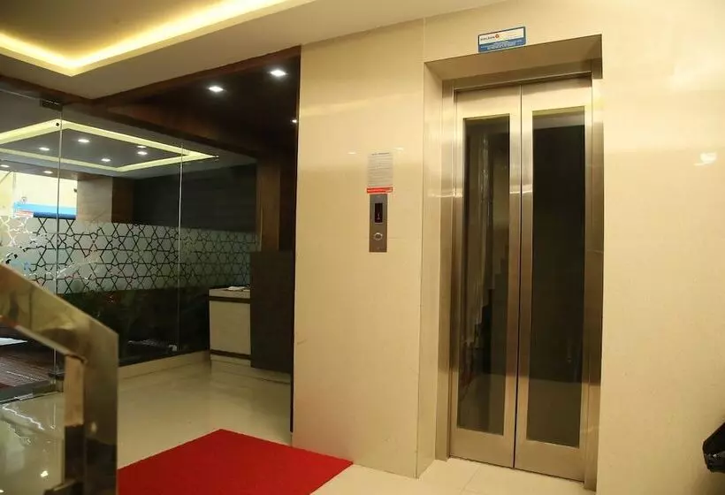 Hotelli Grand Oliver