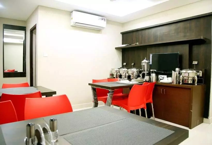 Hotelli Grand Oliver