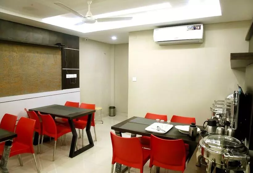 Hotelli Grand Oliver