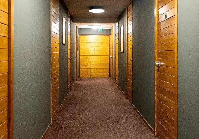 هتل Hôtel La Tarentaise