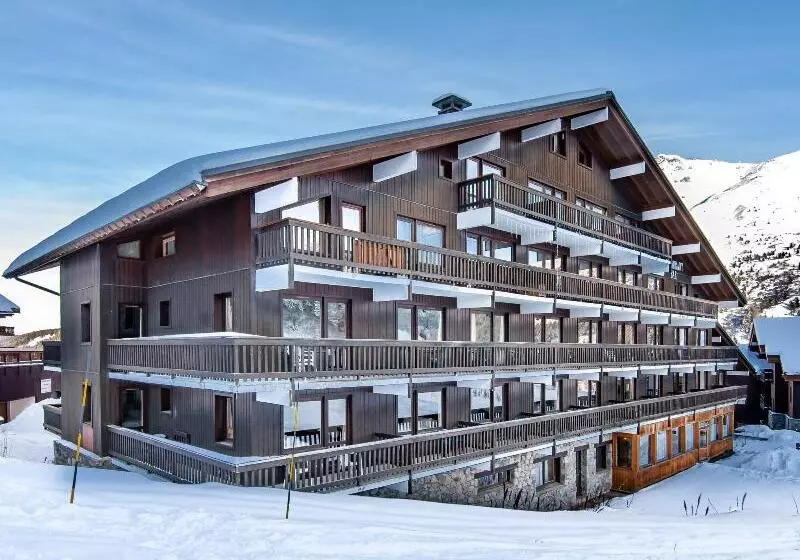 هتل Hôtel La Tarentaise