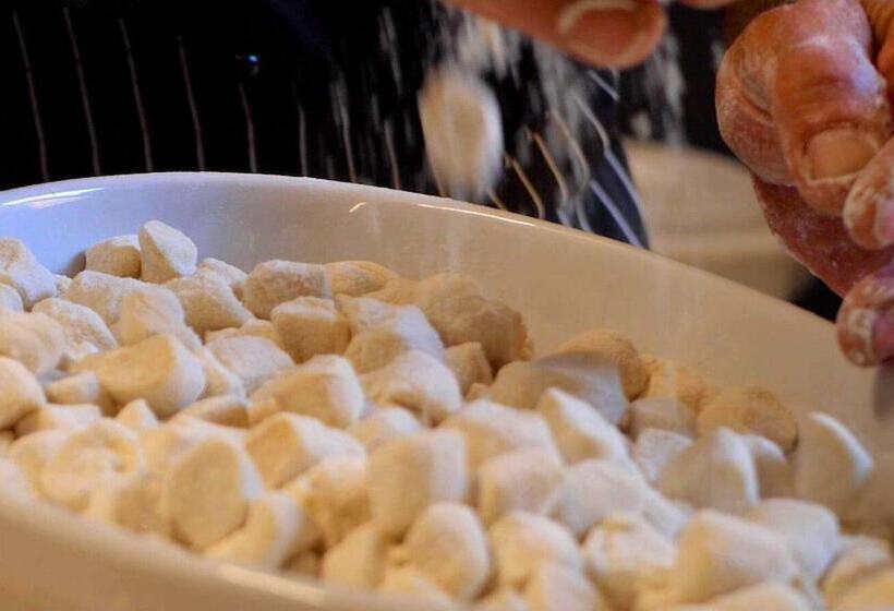 فندق ريفى Agriturismo Club Le Cannelle