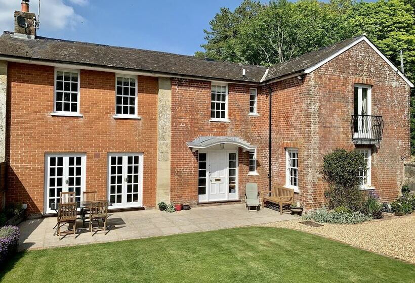 بنسيون Glebe House