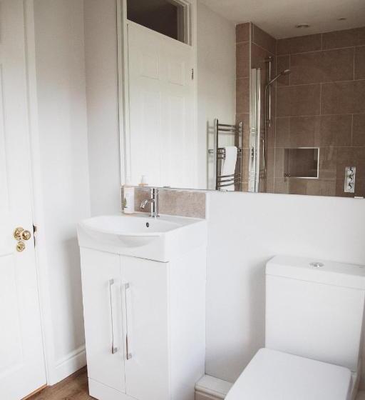 بنسيون Glebe House