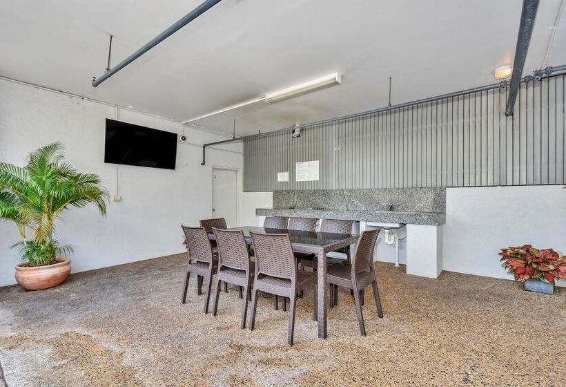 Argus Apartments Darwin