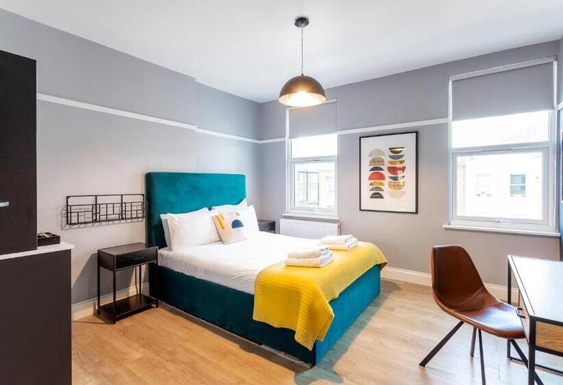 Kensington Rooms   Warwick Road