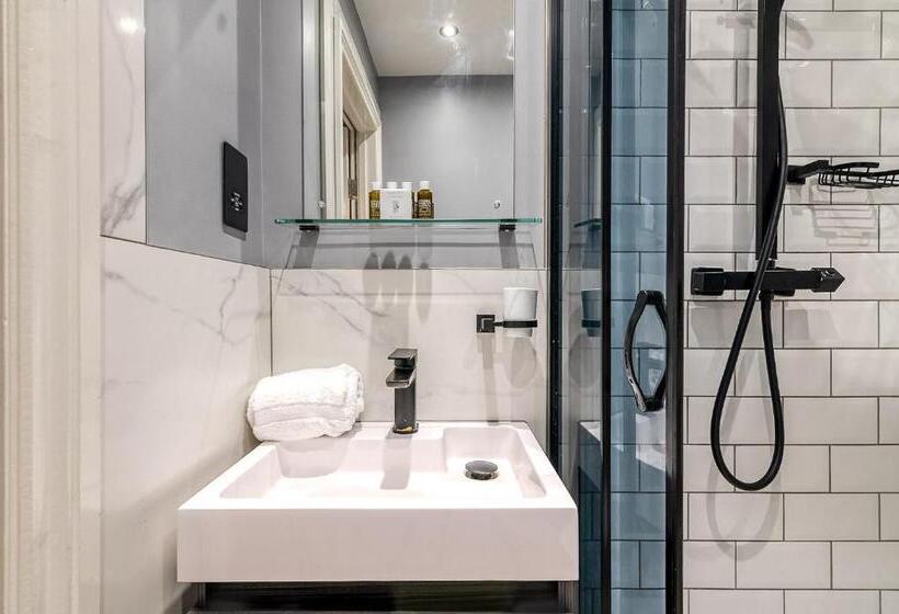 Kensington Rooms   Warwick Road