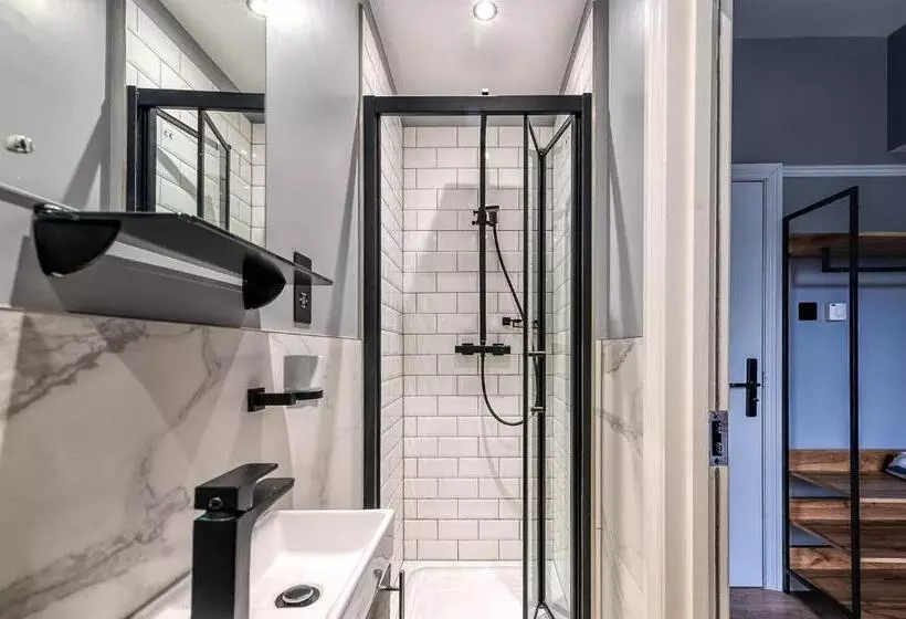 Kensington Rooms   Warwick Road