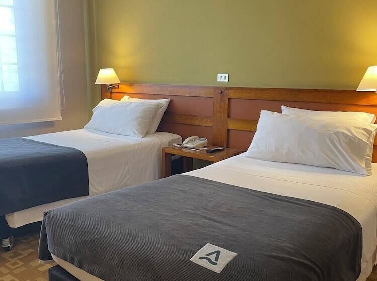 هتل Almasur Punta Arenas