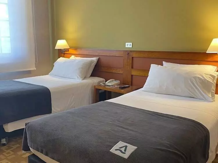 Отель Almasur Punta Arenas