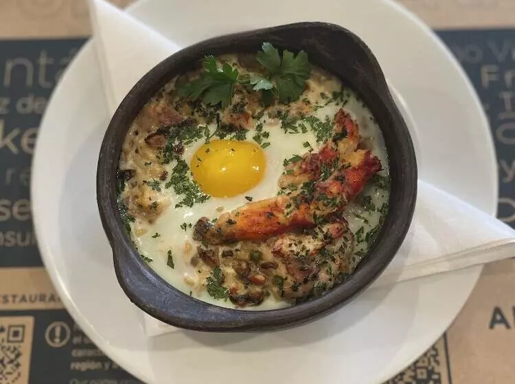 Отель Almasur Punta Arenas