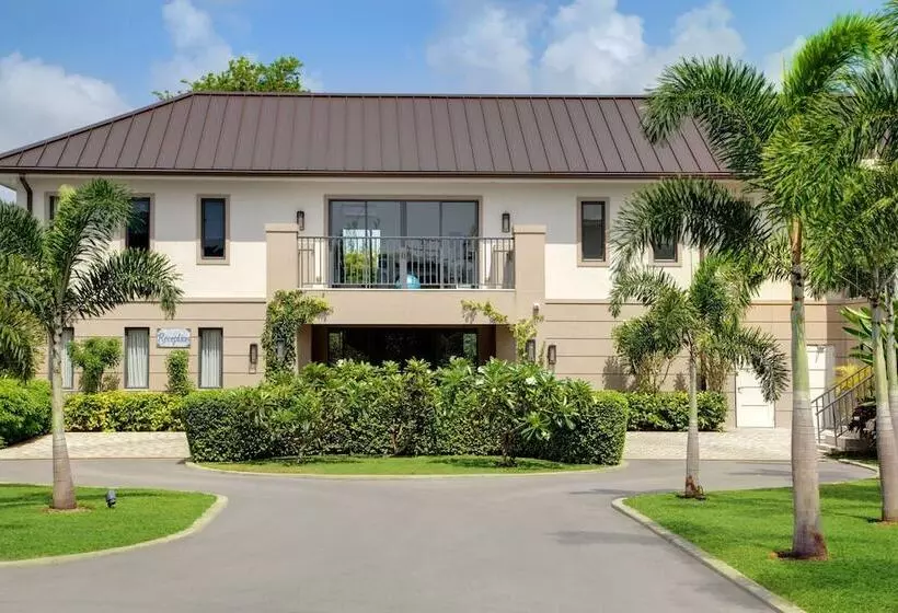 Отель Beach View