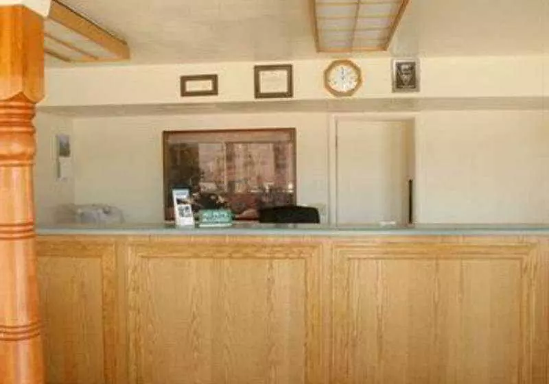 호텔 Budget Inn Flagstaff