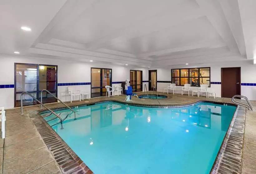 호텔 Comfort Suites Vacaville Napa Valley Area