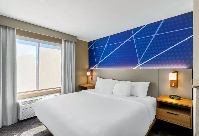 호텔 Comfort Suites Vacaville Napa Valley Area